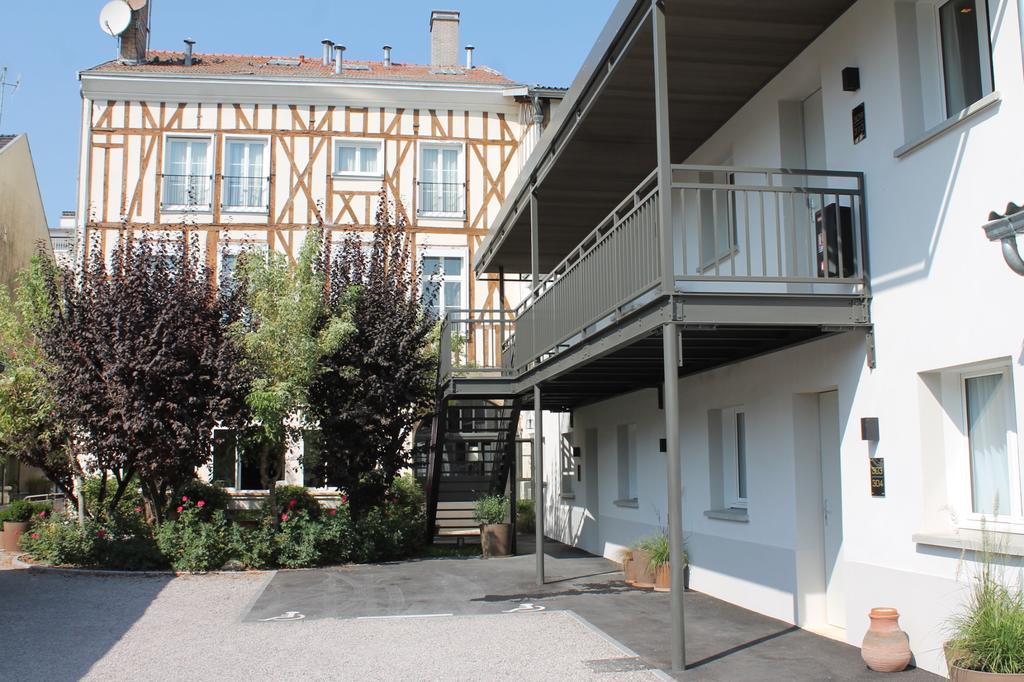 Maison Lia, Ex Pasteur ชาลงส์-อ็อง-ชองปาญ ภายนอก รูปภาพ